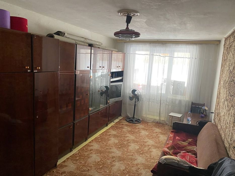 Срочно продаётся 1 комната 2 этаж Саттепо