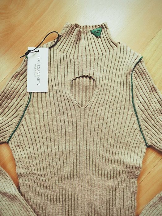 Дамски пуловер Bottega Veneta S/M размер