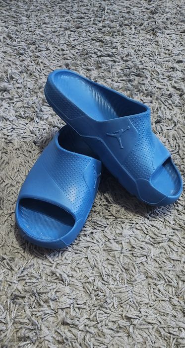 Papuci jordan ne 37.5