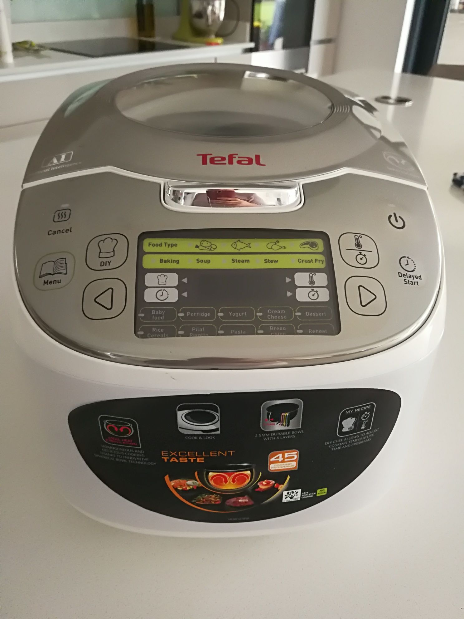 Vând multicooker Tefal