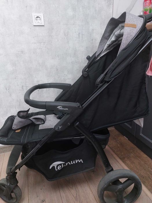 Продам прогулочную коляску в отличном состоянии