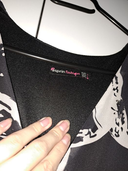 Rochie elegantă din material subtire