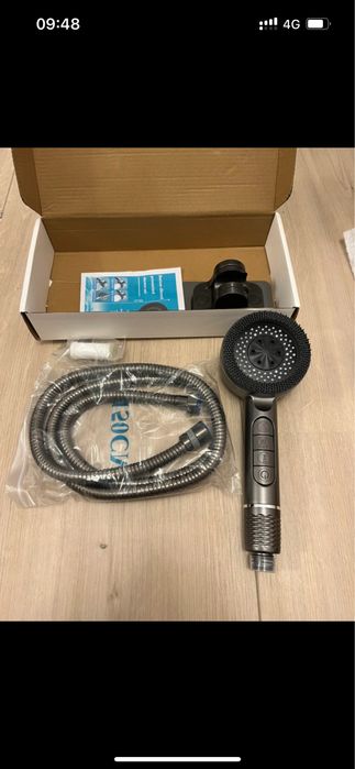 Para de dus cu suport si furtun noua in ambalaj orig - economisire apa