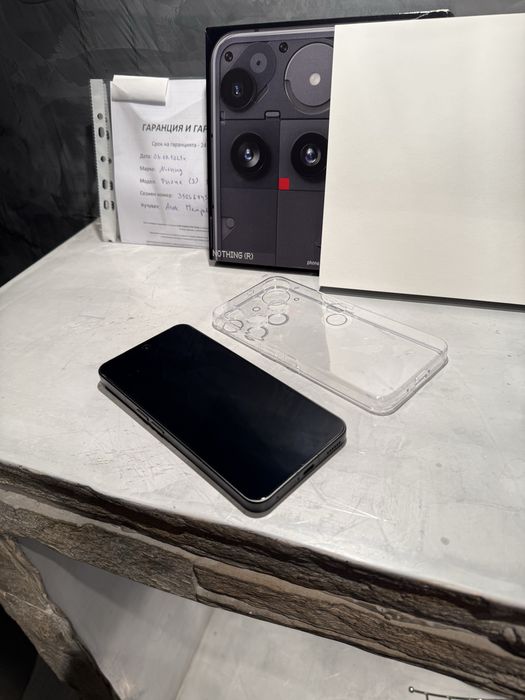 КАТО ЧИСТО НОВ Nothing Phone 3 512GB Black