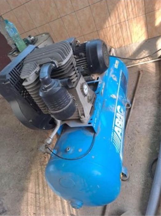 Compresor ABAC 270 L 11bari 7.5 CP 380 V