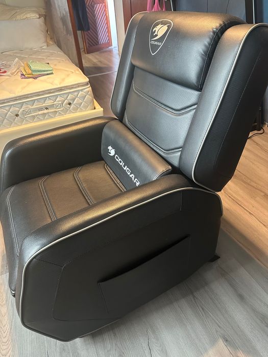Геймърски фотьойл Cougar Ranger S Royal – като нов!