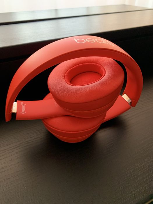 Casti wireless Beats Solo 3 rosii