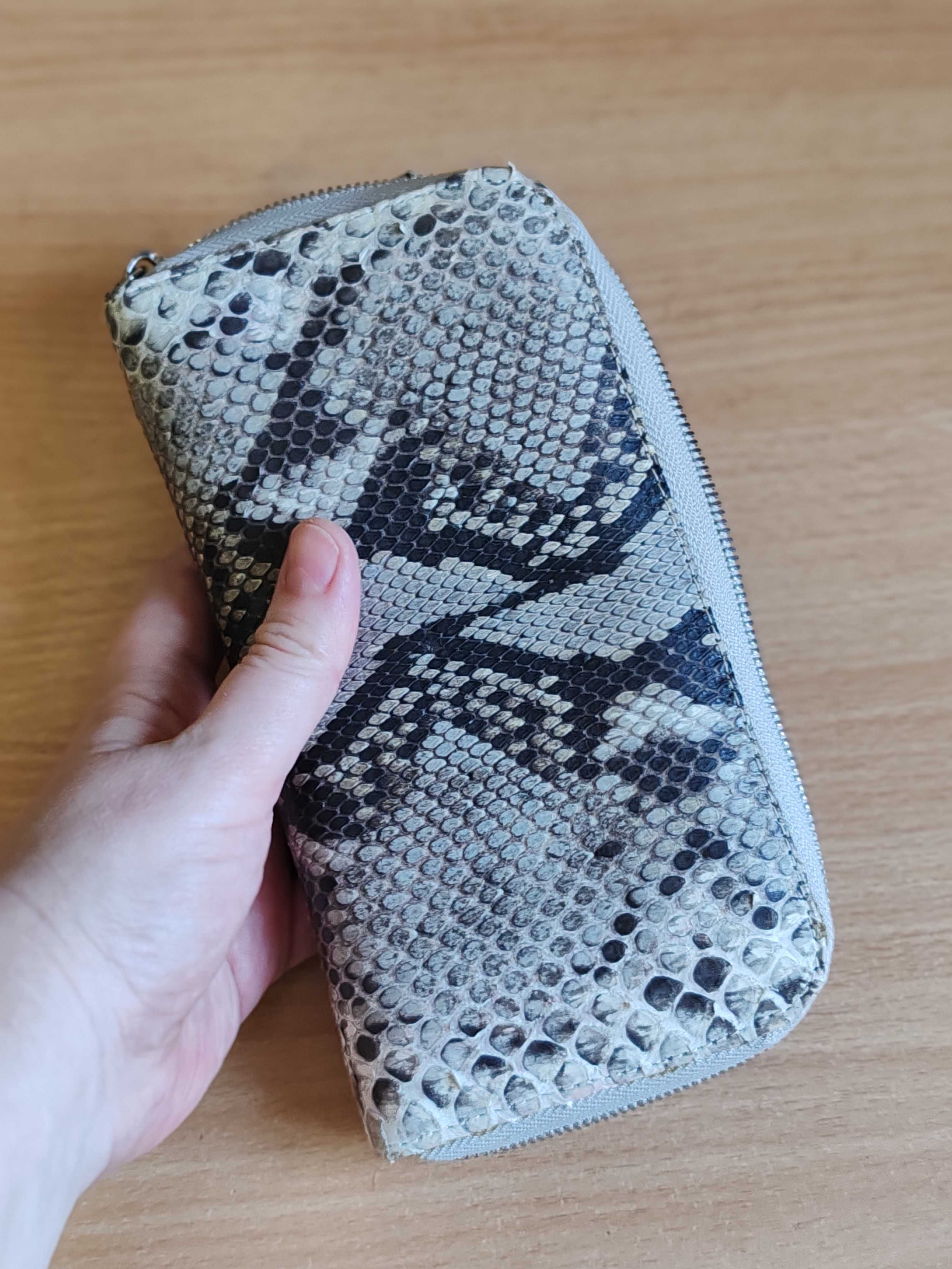 Кошельки женские из кожи змеи и бахмаля
