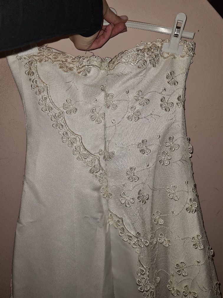 Rochie de mireasă