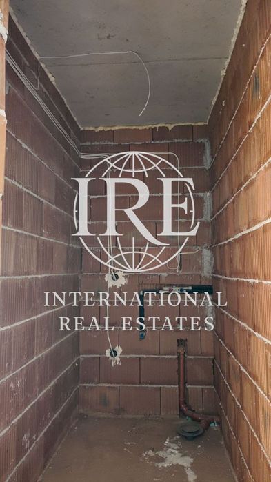 Продава се Двустаен апартамент в Варна, Възраждане 2 - 64 кв.м за 1789 €/кв.м - Снимка #2