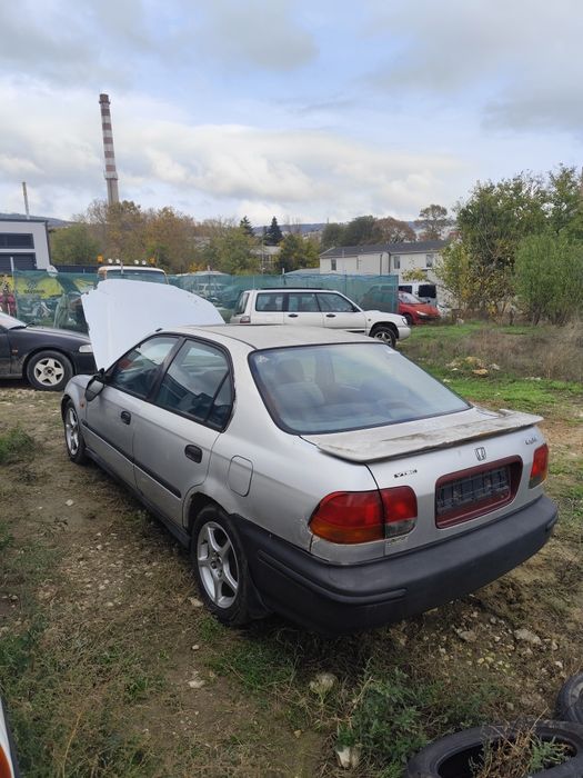 Хонда Сивик на части