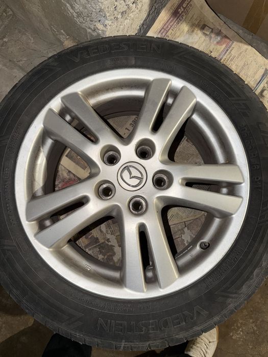 Продавам алуминиеви джанти с гуми 16” Мазда/Mazda