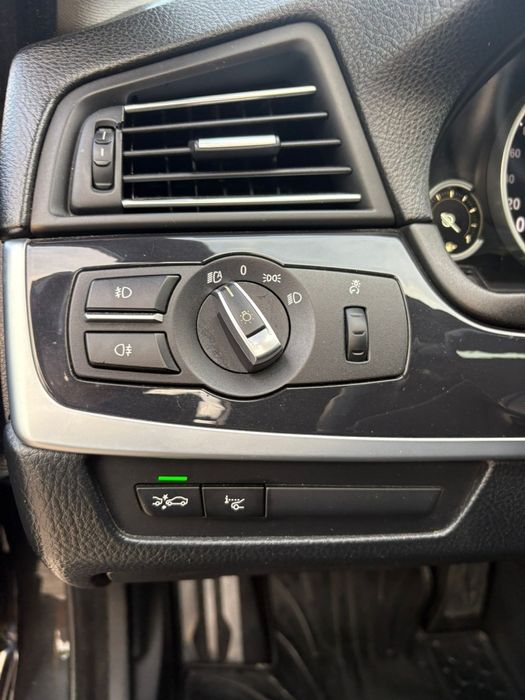 Vând schimb bmw f10 530 xdrive