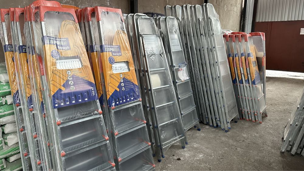 Скидка!Распродажа!Стремянки от3до7 ступень,оптом и в розницу!