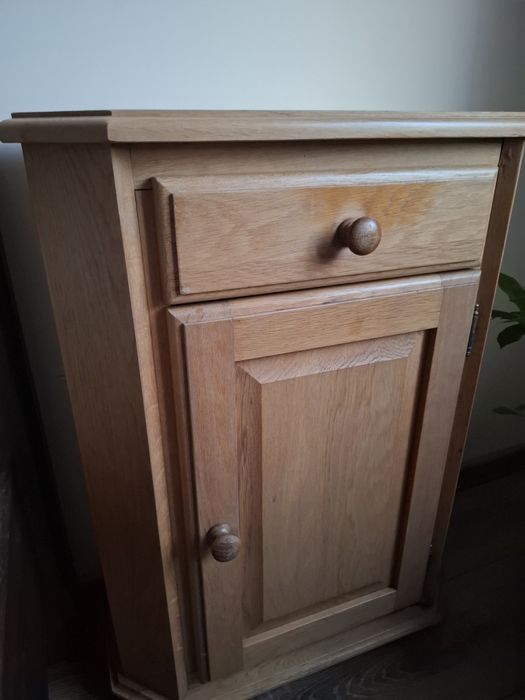 Масивен шкаф дъб