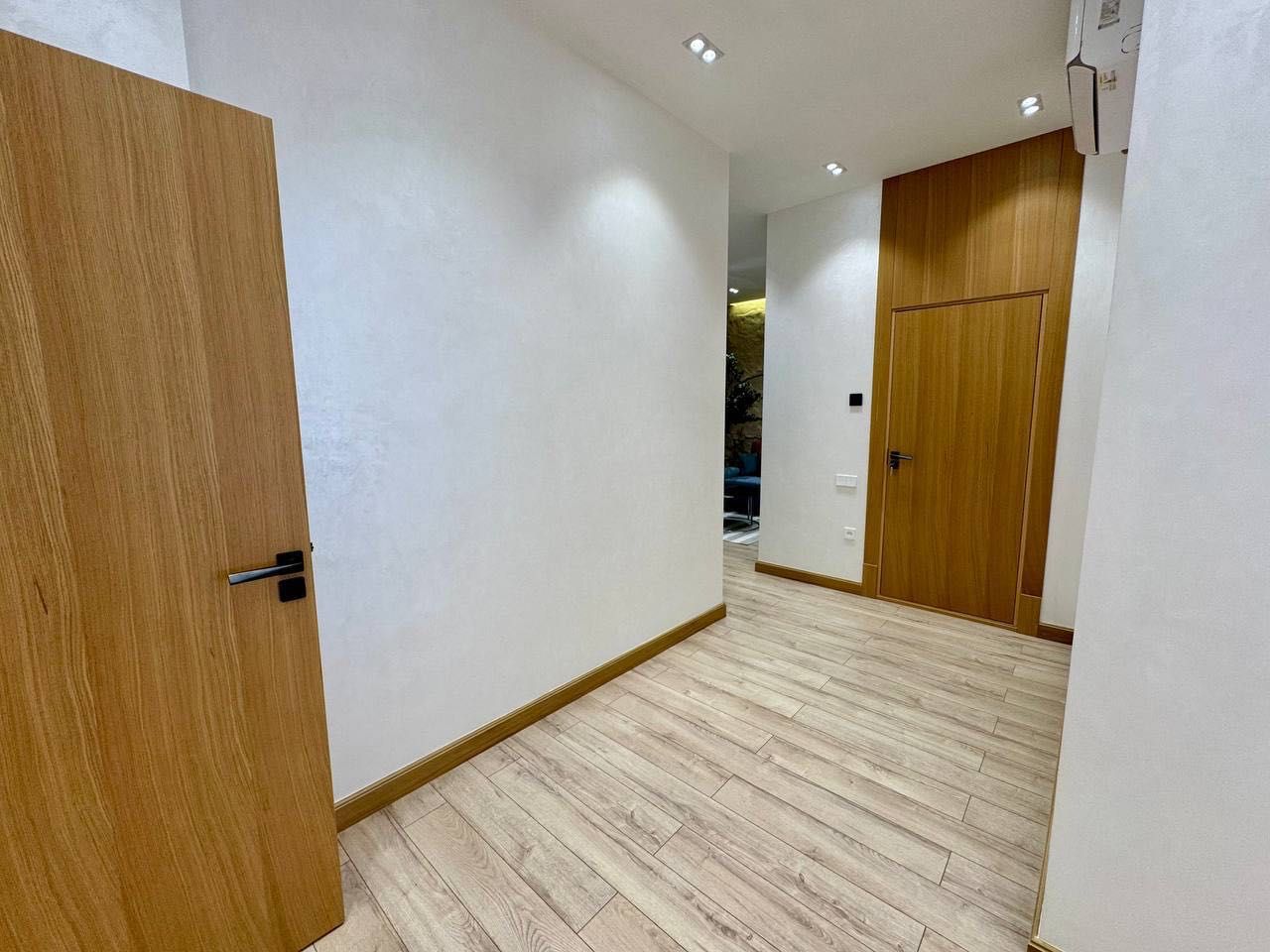 Dream House Продается 2 комнатная квартира ремонт Глинка Яккасарай