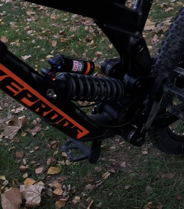 Nukeproof pulse downhill freeride