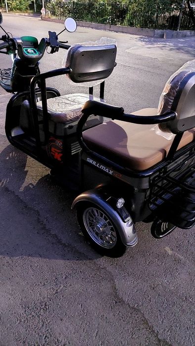 Trisikl sotiladi srochniga