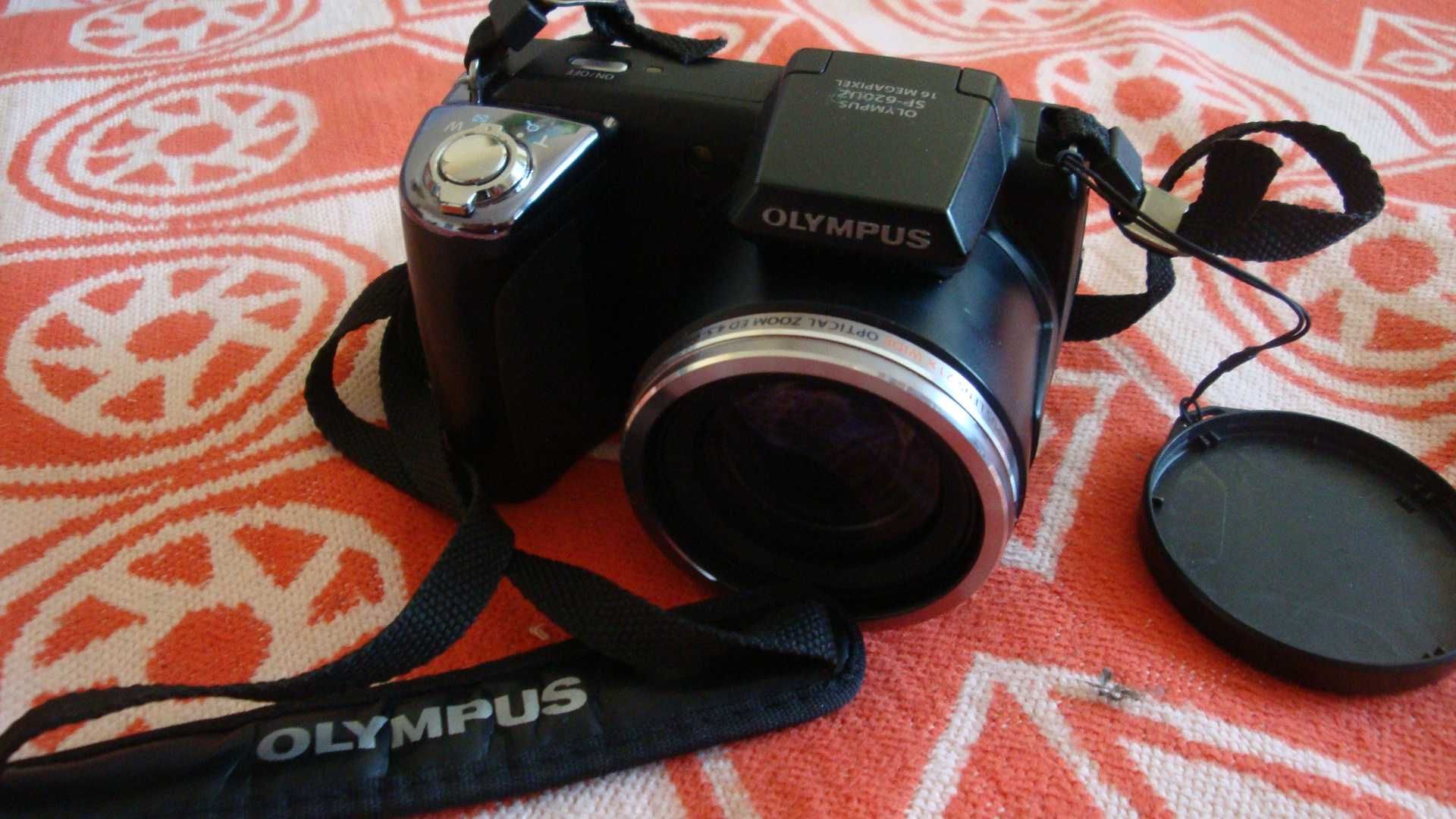Продавам фотоапарат Olympus SP 620 UZ
