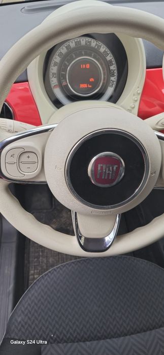 Vând Fiat 500 anul 2017