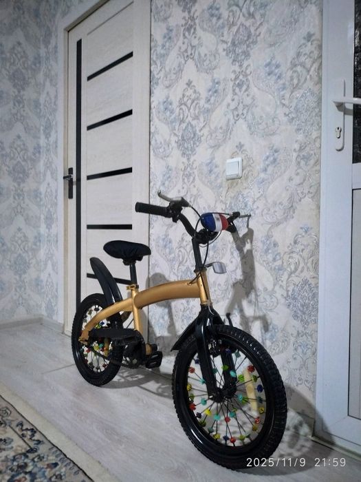Bolalar 16 ® velosipedi sotiladi