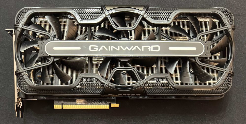 ТОП състояние Видео карта GPU Gainward RTX 3070 Phantom GS 8GB GDDR6