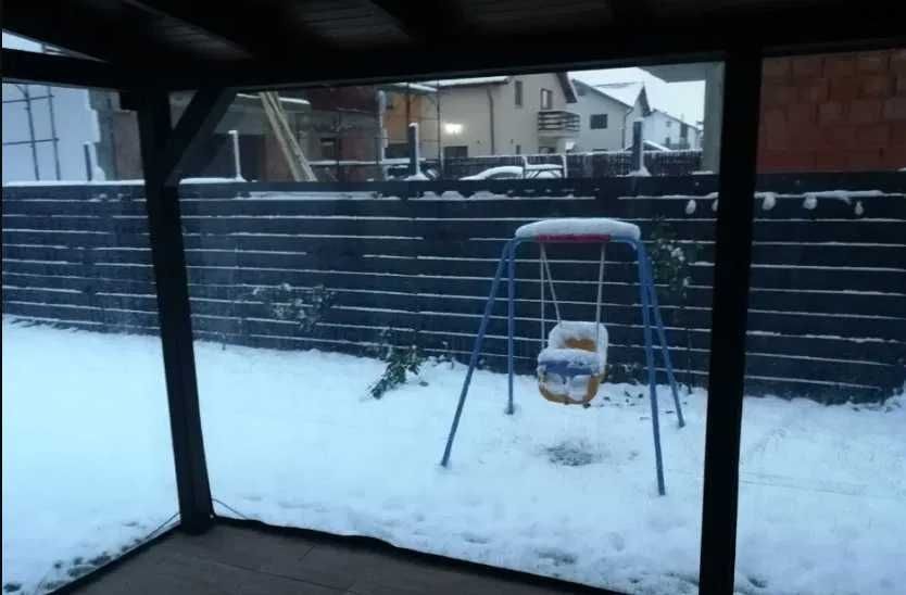 Folie Crystal Transparenta Inchidere Terasa Foisor Rulou Prelata PVC