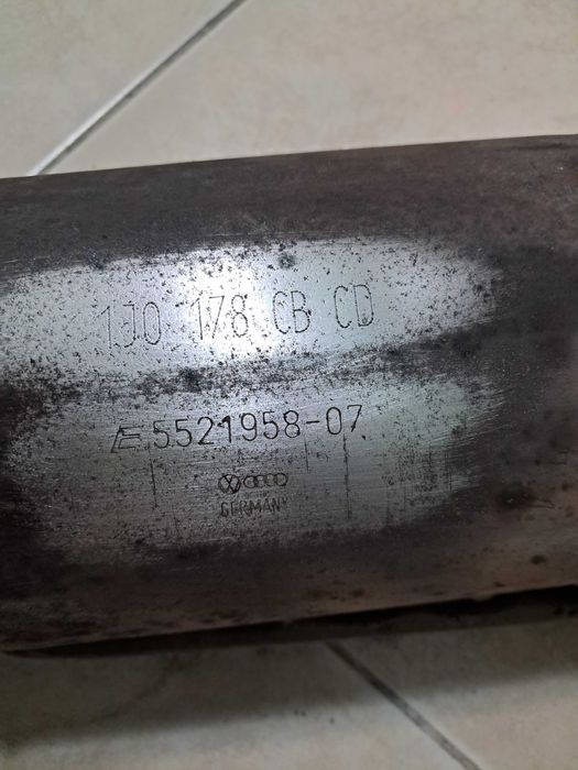 Продавам катализатор от ауди а3 1.8т