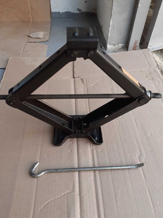 Cric NISSAN Qashqai, X-trail, Juke, RENAULT Kadjar, Koleos, Austral