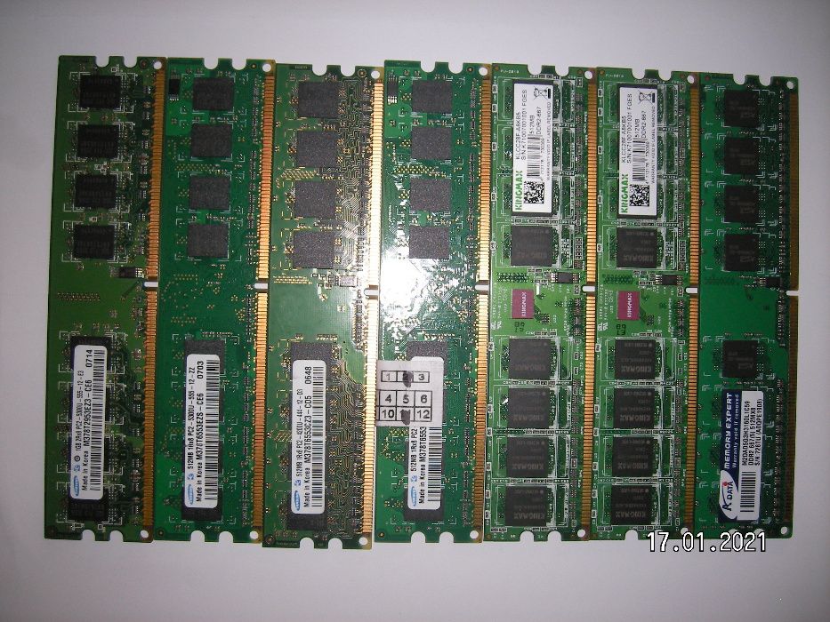 De vânzare Plăcuțe de Memorie KINGSTON DDR2/1gb/2gb