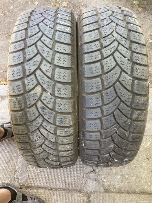 Зимни гуми 225-65-16