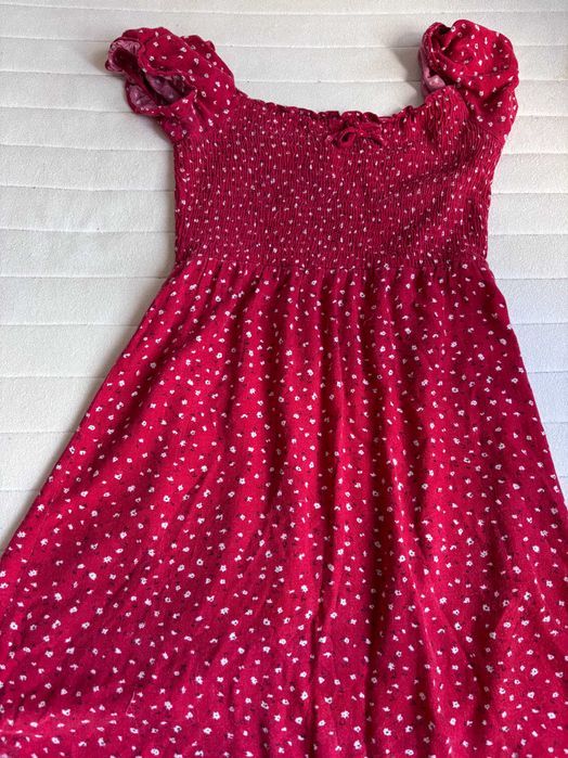 Червена рокля с цветя, размер S – марка FBSISTER