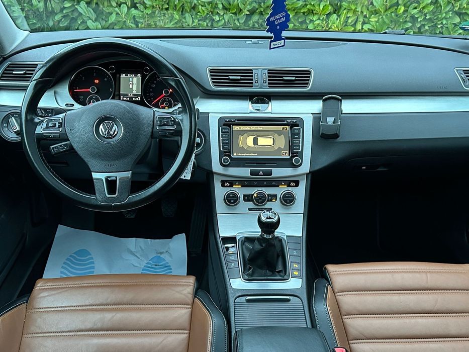 Vw Passat Individual 2.0TDI 170CP 2012 Panoramic - Piele Cognac - Led