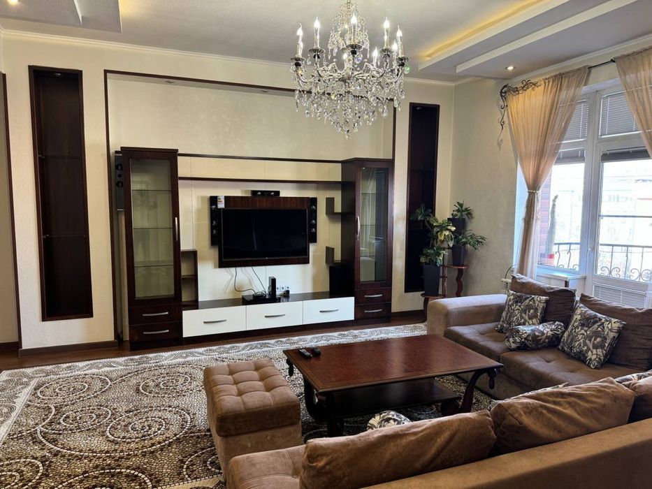 3х комнатная Японское посольство Экопарк Ц-1