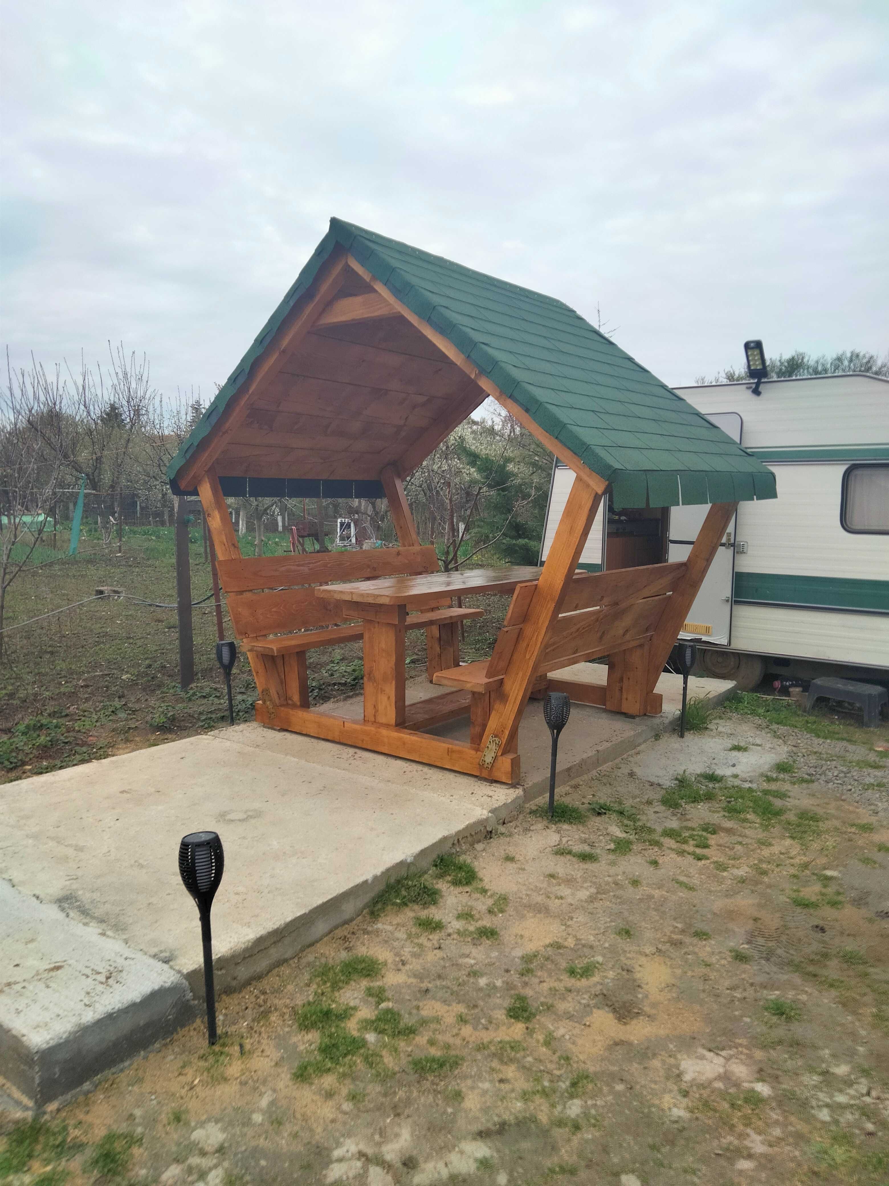 Foișor gradina pergola din lemn masiv învelitoare șindrilă finlandeza