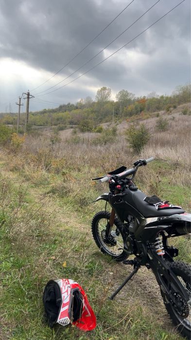 Vând cross 140cc Kxd Panther in garantie