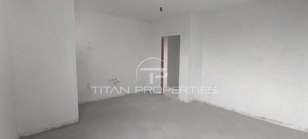 Продава се Двустаен апартамент в Пловдив, Коматевски възел - 92 кв.м за 1055 €/кв.м - Снимка #1