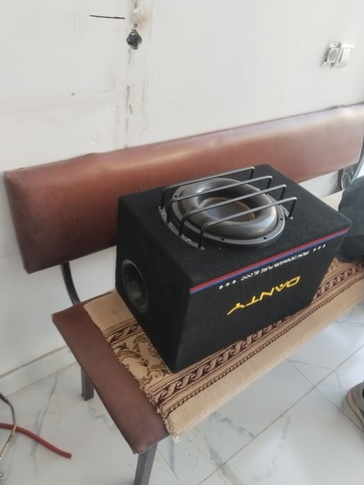 Активный сабвуфер