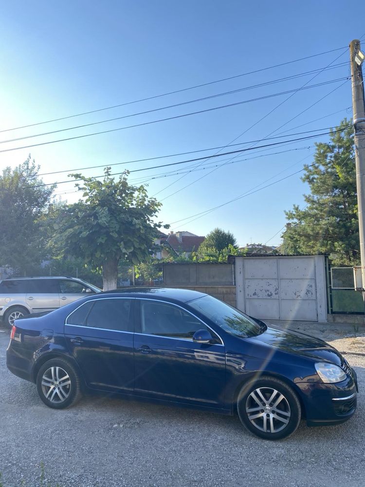 VW Jetta 2.0 tdi