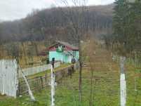 Vând casa teren intravilan 1500 mp