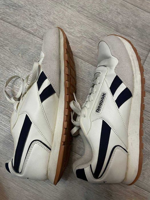 Reebok белые, классика — мужские/унисекс, размер EU 42.5
