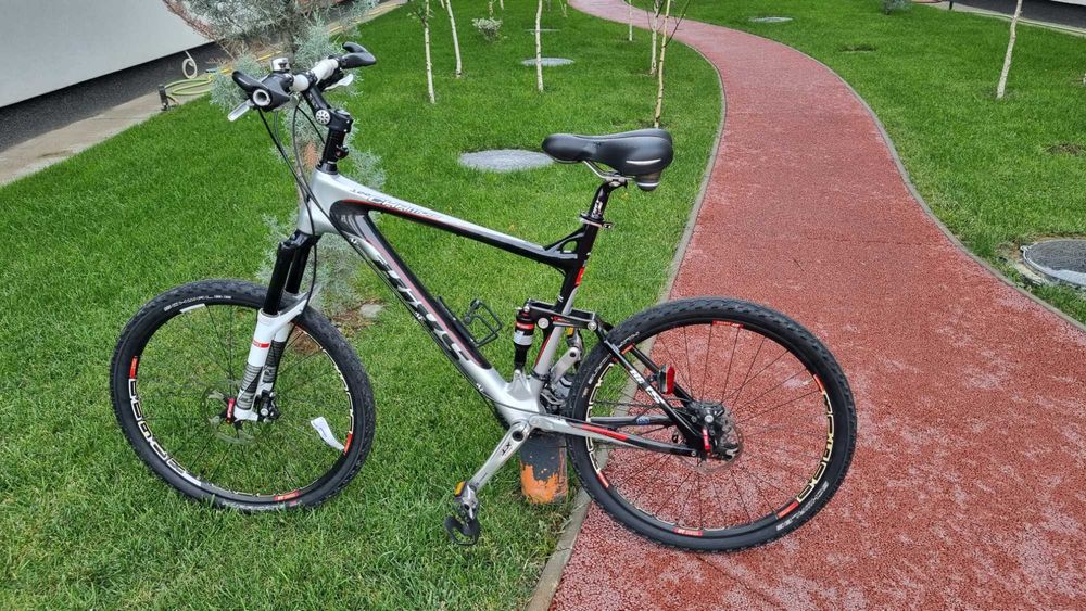 BISX Chanmois 100 Full Carbon, Full Suspension