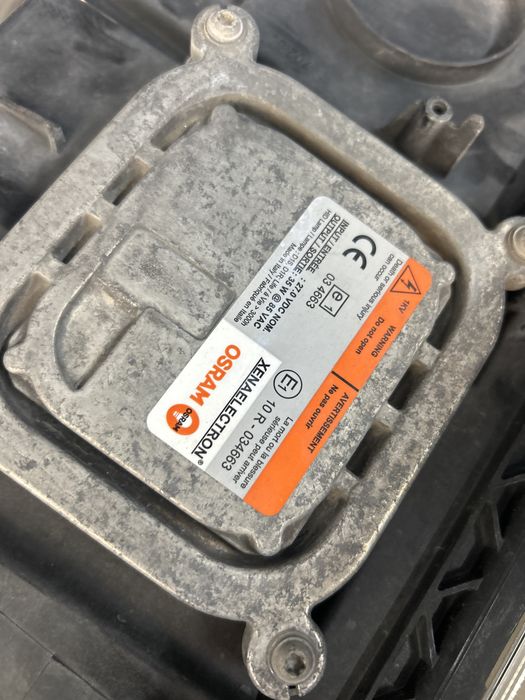 Десен фар за Volvo FH