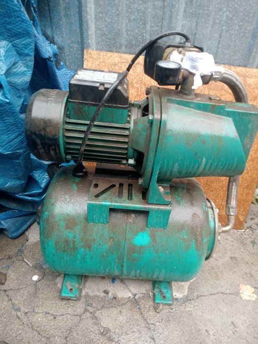 Воденой насос рабочий б/у