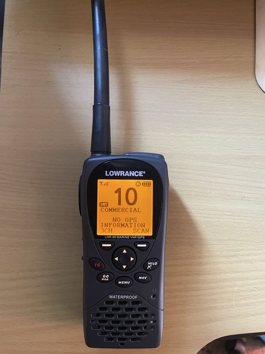 Statie emisie pentru ambarcatiuni Lowrance