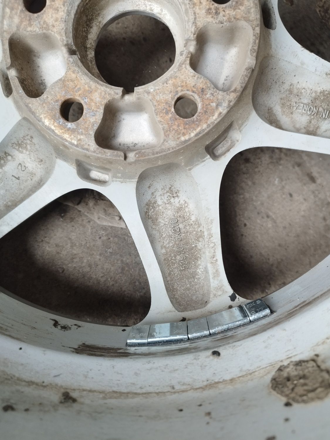 Продам диск (1шт) R16 5/114.3