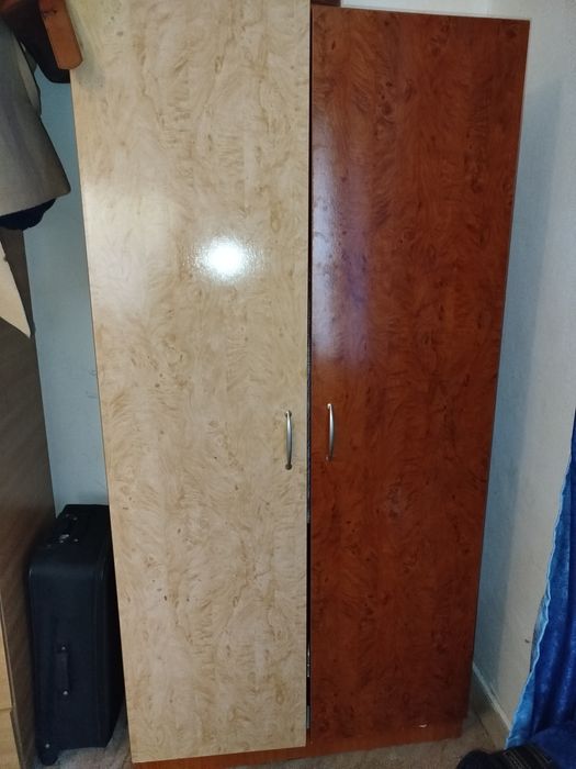 Șifonier practic în 2 usi