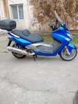 Moto/ scuter Xcitinc 500 cm3