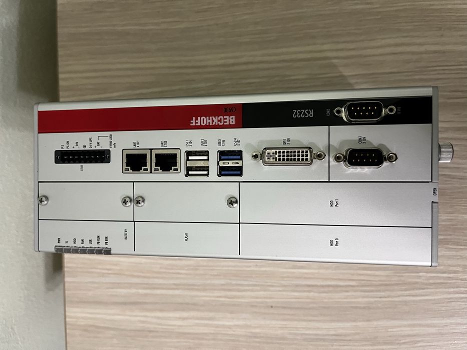 Desktop industrial Beckhoff I5