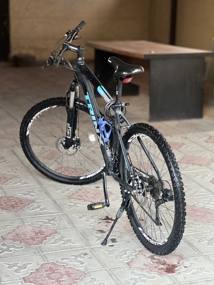 Trinx m500.